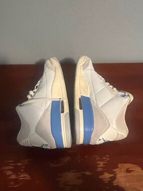 Jordan Men's White and Light Blue Athletic Shoes Air Jordan 3 Retro